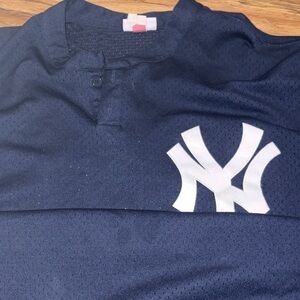 Men’s size 3XL Navy baseball Shirt with White NY Logo